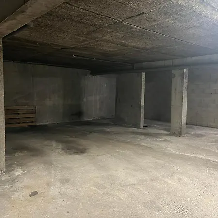 35m2, Parking Prive, Balcon, 2pers * Aurillac