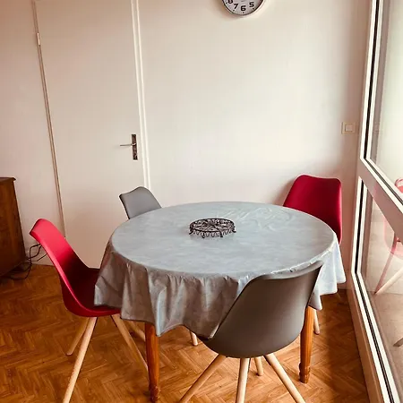 35m2, Parking Prive, Balcon, 2pers *